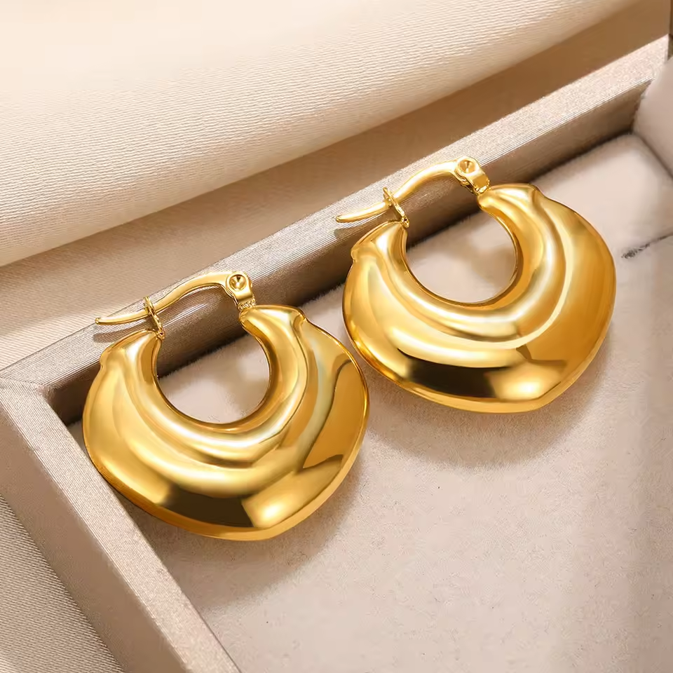 LustréForm Earrings – OroTide Hoop