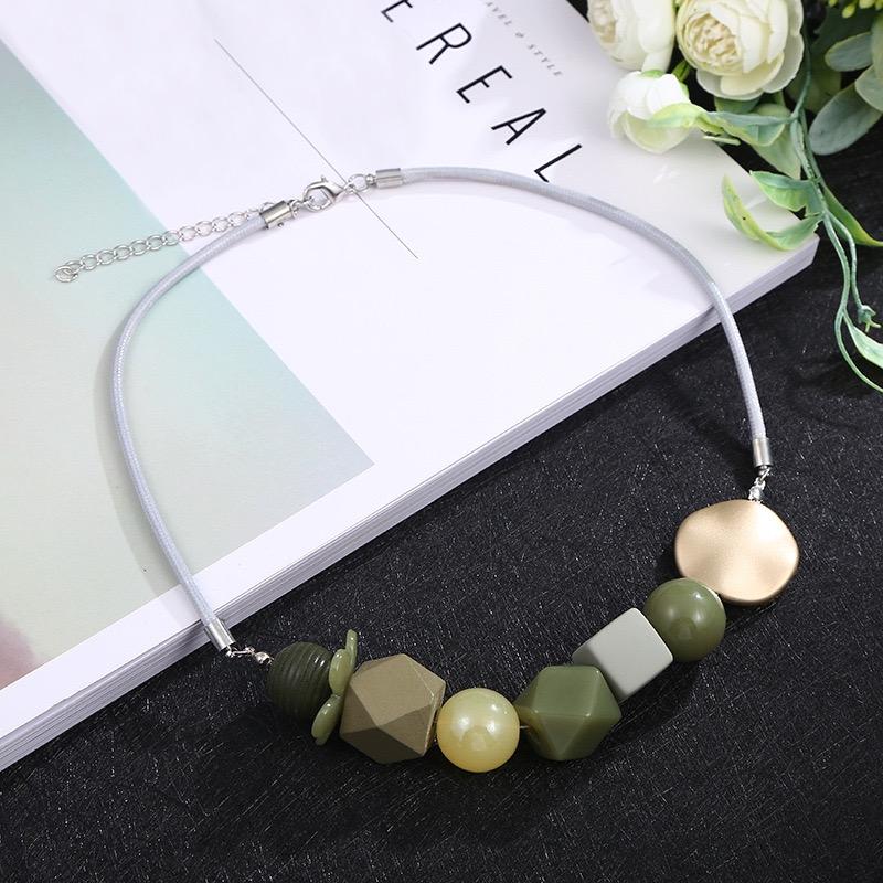 Solara Beadlight Collar