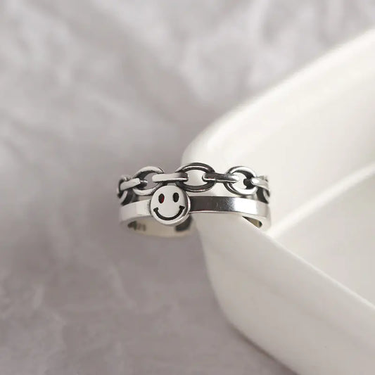Sola Smiley Chain Ring